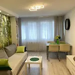 Good Time Center Apartman Varsó